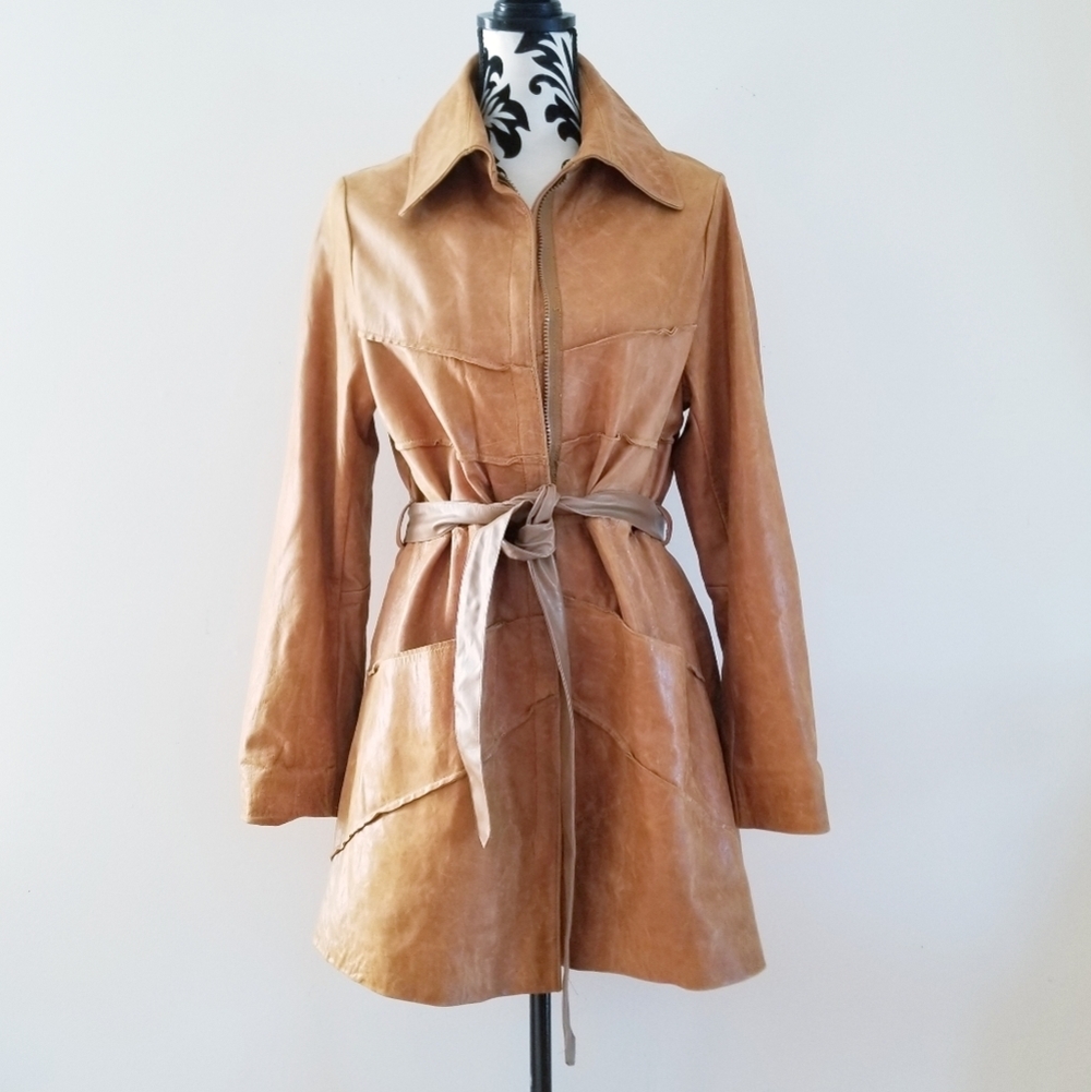 Lucien Piccard Womens Leather of Distinction Tan Coat, Size M/L - Picture 2 of 15